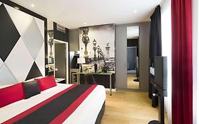 Hotel L'Empire Paris Exterior photo