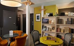 Les Plumes Hotel Paris Exterior photo